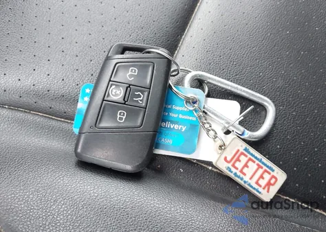 2018 Volkswagen Atlas 3.6L V6 Se/3.6L V6 Se W/Technology из США, поврежденный, VIN 1V2LR2CA0JC538442